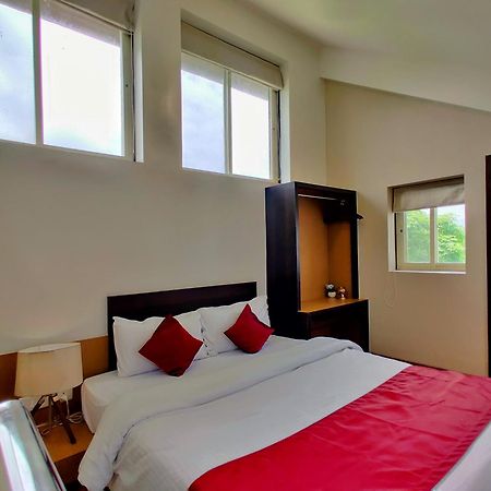 Pushpam Sanskruti Resort Karjat - A Pure Veg Resort Dhamni 외부 사진
