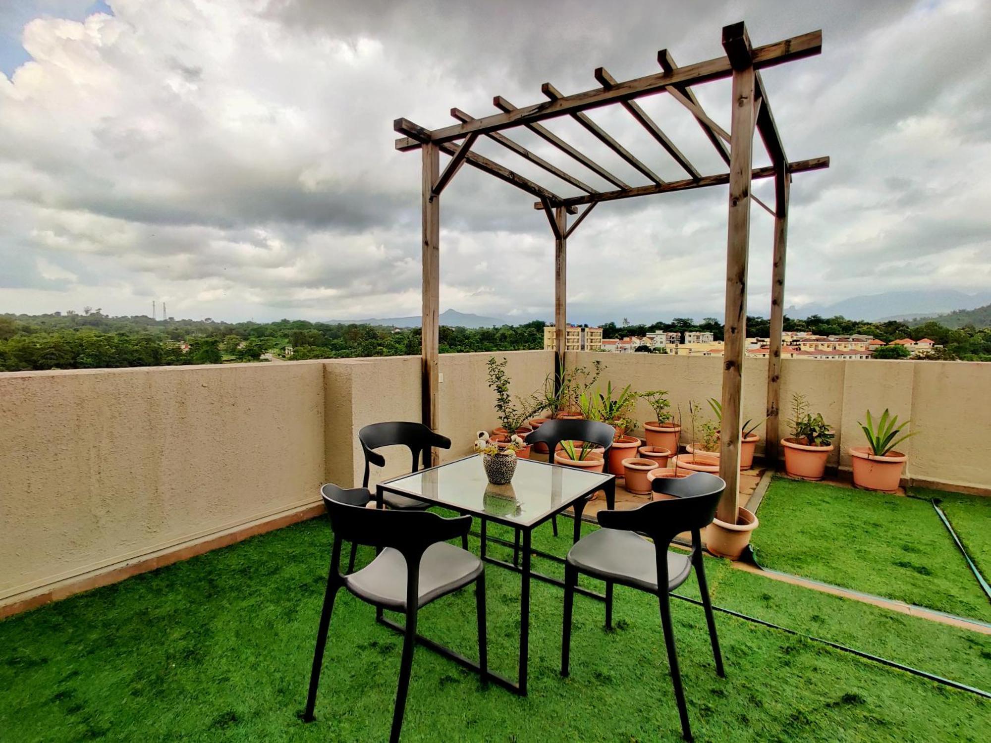 Pushpam Sanskruti Resort Karjat - A Pure Veg Resort Dhamni 외부 사진