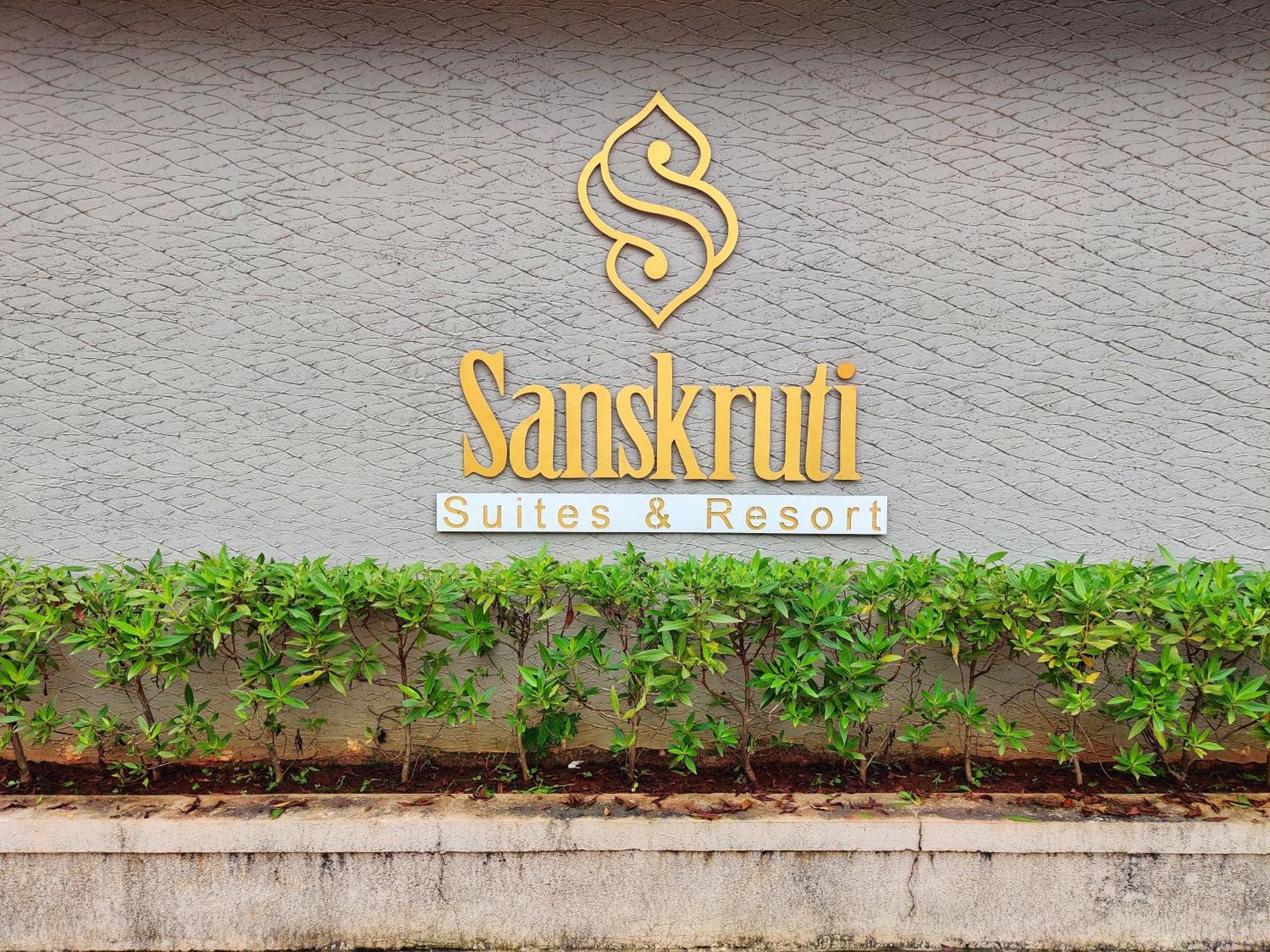 Pushpam Sanskruti Resort Karjat - A Pure Veg Resort Dhamni 외부 사진