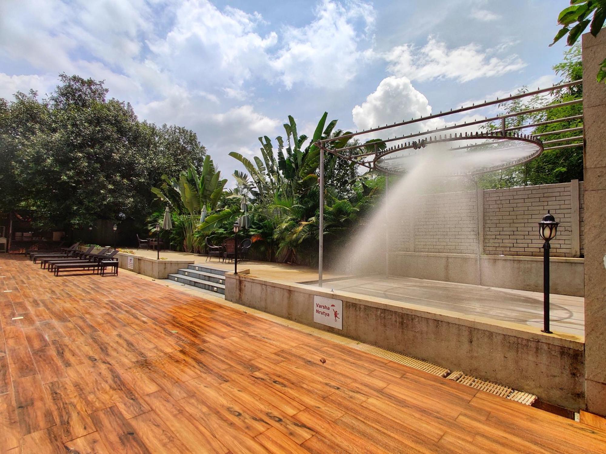 Pushpam Sanskruti Resort Karjat - A Pure Veg Resort Dhamni 외부 사진