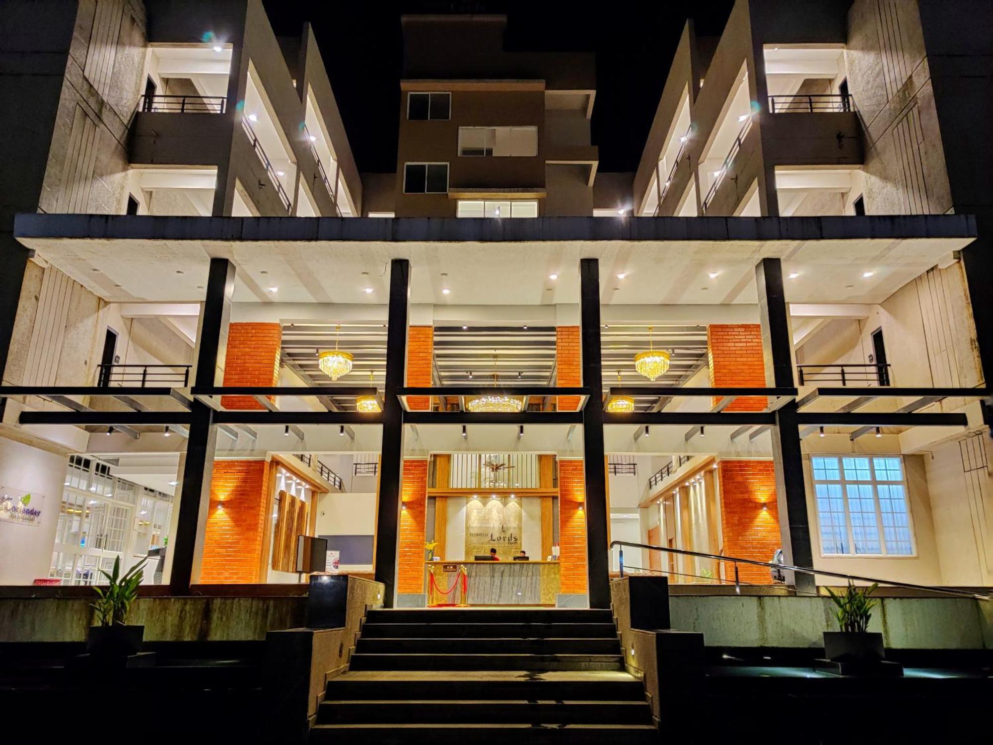 Pushpam Sanskruti Resort Karjat - A Pure Veg Resort Dhamni 외부 사진